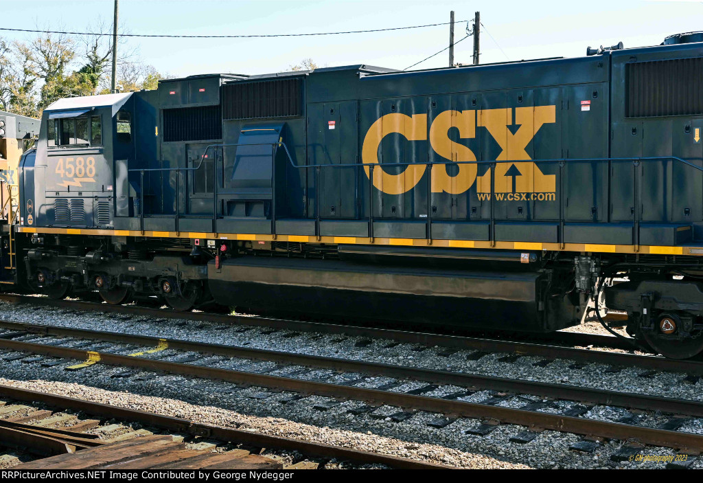 CSX 4588